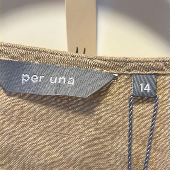 NWT Per Una Tan Long Sleeve Linen Top with Brass Embellishments - Picture 3 of 10